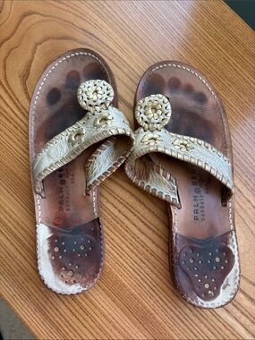 Palm Beach Sandals | Gold Leather Floral Thong Sandals